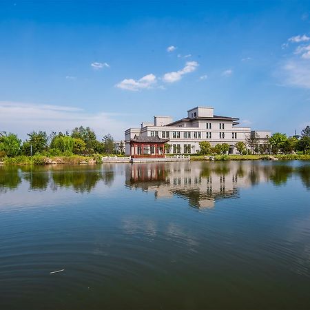 Linyi Blue Horizon International Hotel Yi He Exterior photo