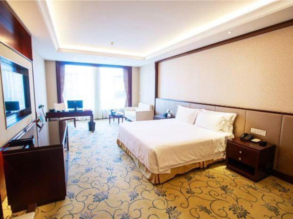 Linyi Blue Horizon International Hotel Yi He Exterior photo
